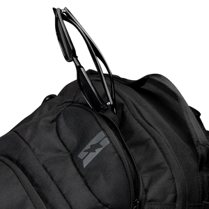 ALBEK Backpack Whitebridge Covert Black - Sticky Bottle