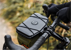 ROUTE WERKS The Handlebar Bag - Sticky Bottle